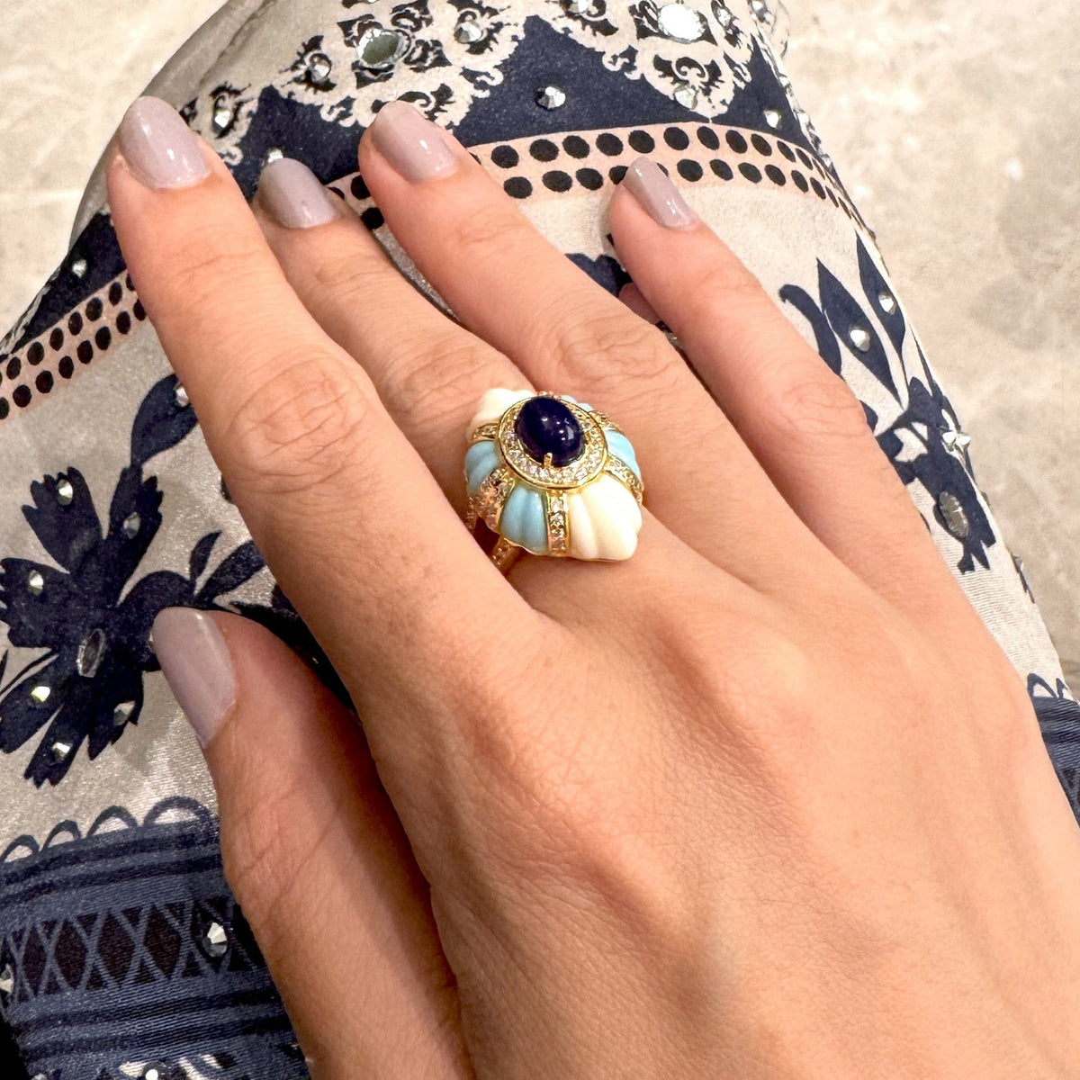 Aasmani Ring