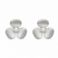 Shady Bloom Earrings: Brushed 925 Silver Pearl Flower Studs, view 2